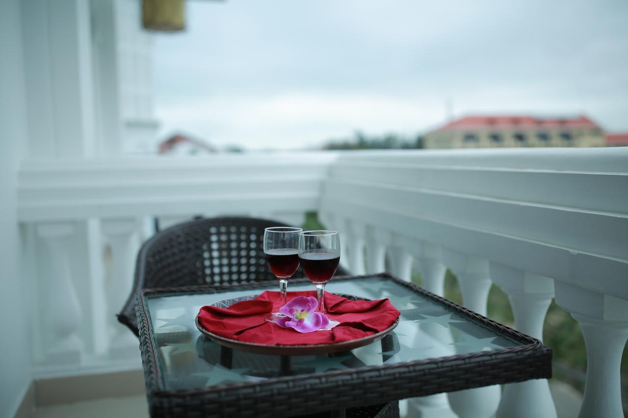 Golden Sunset Hotel Хойан Экстерьер фото